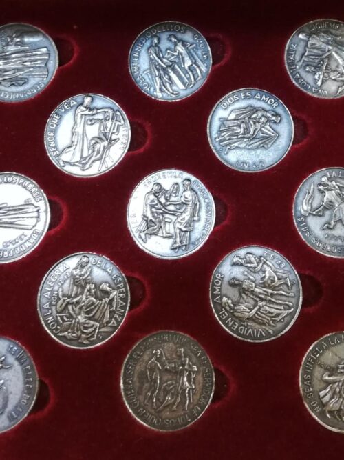 Arras grabadas en plata