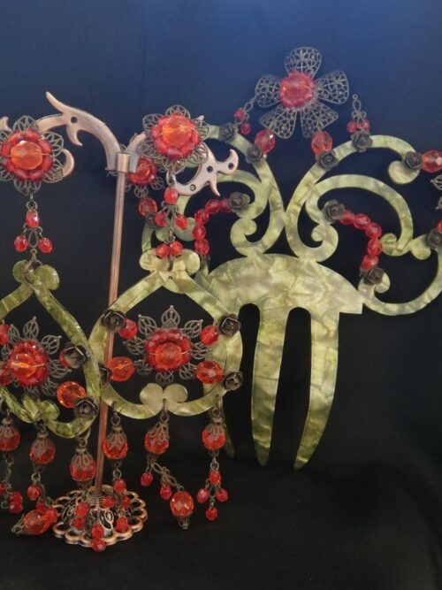 Conjunto carey verde y cristal coral