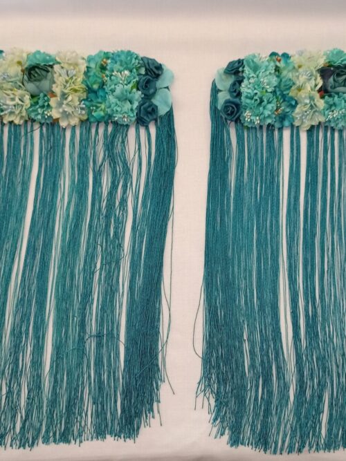 Hombreras de flamenca verde agua con fleco largo